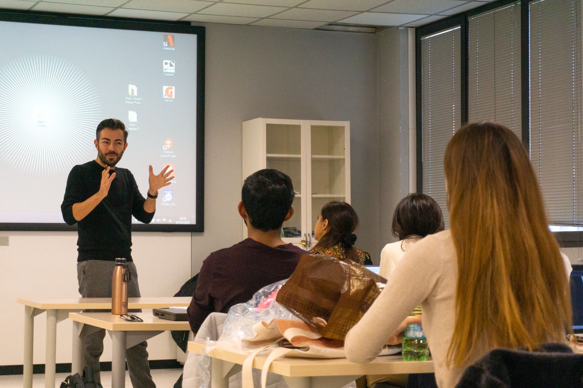 Fashion Creation Accessory Design & Management • POLI.design