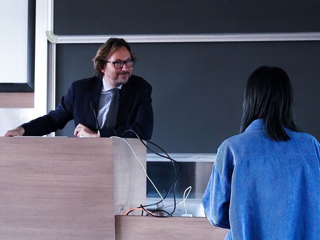 Master Fashion Creation Accessory Design & Management POLI.design